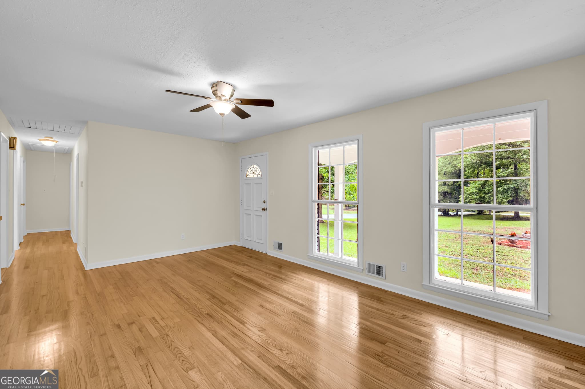 4 bedroom, 2.5 bathroom, 1,651 sq ft single family residence for sale at 210 Edgewood Drive, Athens, GA 30606 — photo 9