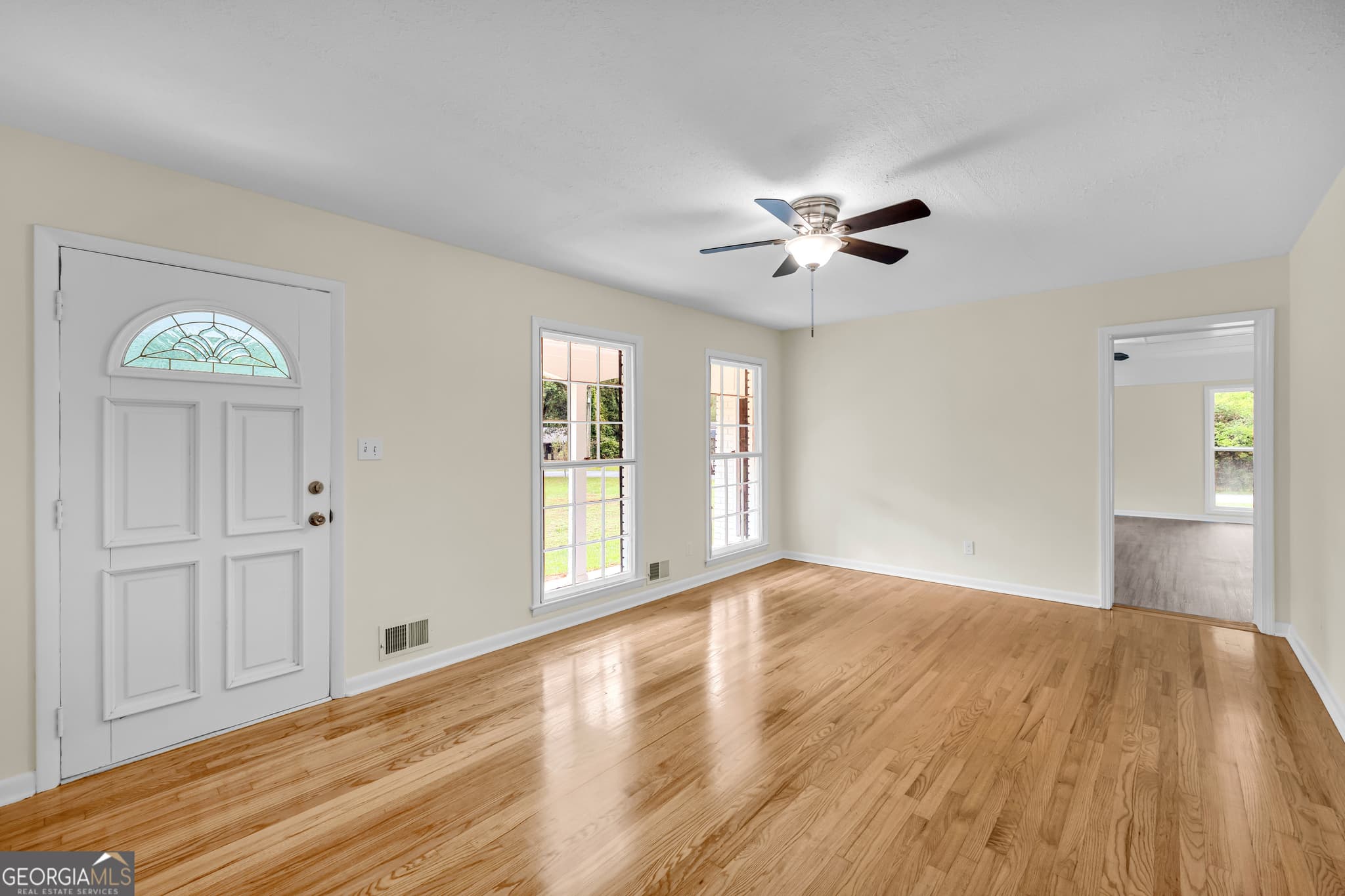 4 bedroom, 2.5 bathroom, 1,651 sq ft single family residence for sale at 210 Edgewood Drive, Athens, GA 30606 — photo 8