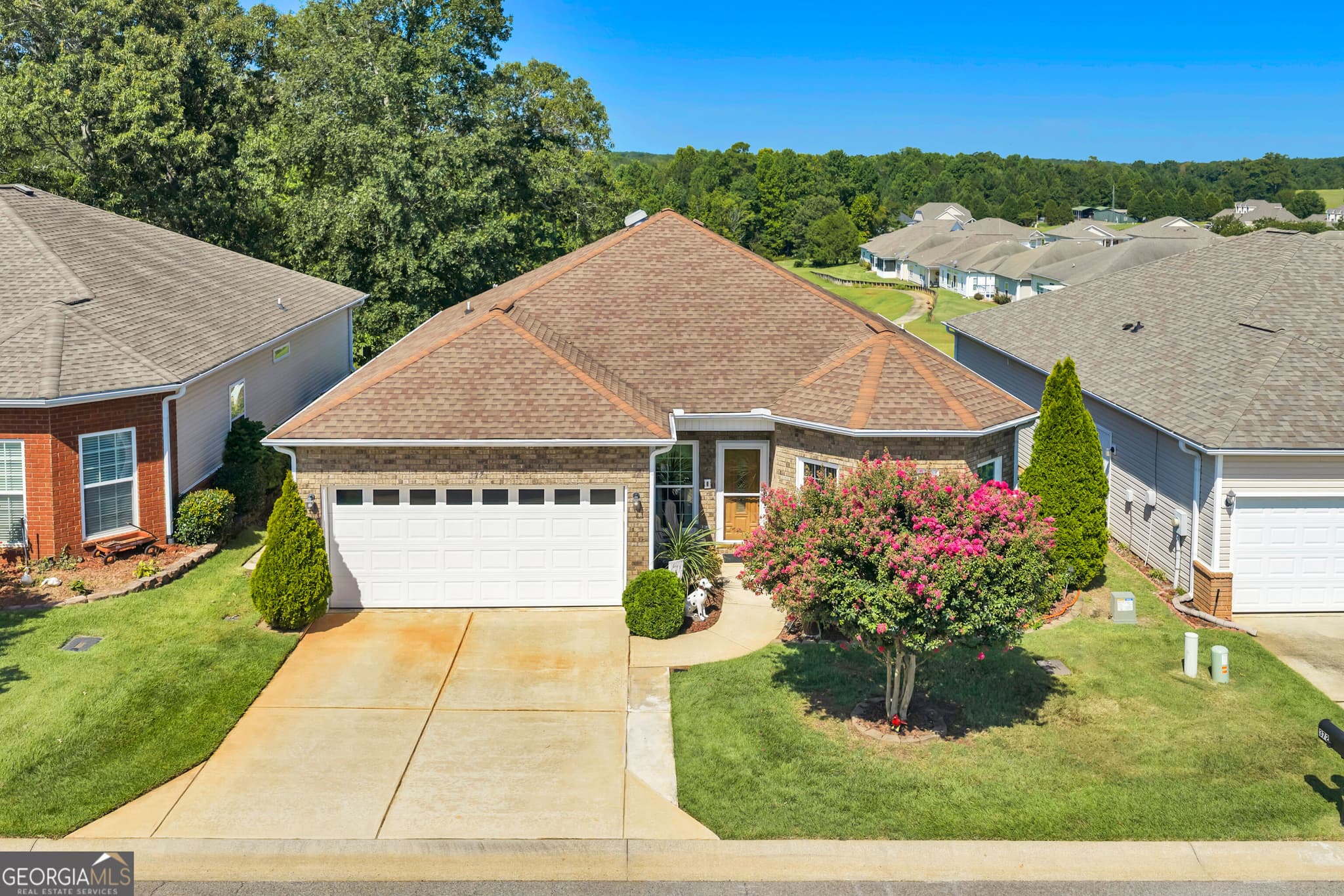 2 bedroom, 2 bathroom, 1,709 sq ft single family residence for sale at 372 Spyglass Hill Drive, Perry, GA 31069 — photo 2