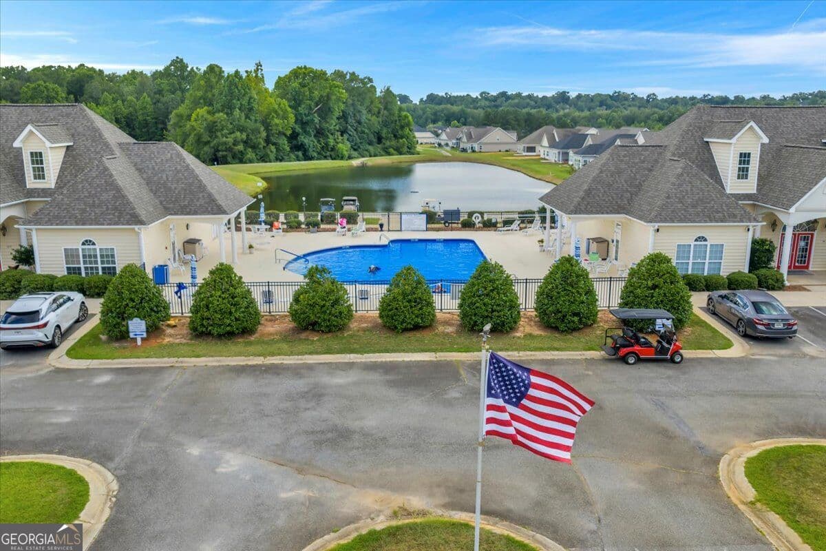 2 bedroom, 2 bathroom, 1,709 sq ft single family residence for sale at 372 Spyglass Hill Drive, Perry, GA 31069 — photo 7