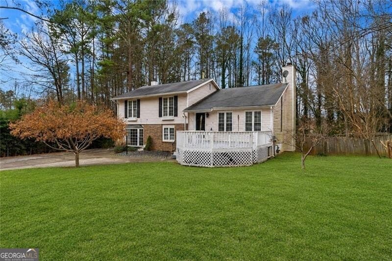 4 bedroom, 3 bathroom, 2,221 sq ft single family residence for rent at 131 Arrowood Lane, Alpharetta, GA 30009 for $2,750 a month — photo 1 of 1