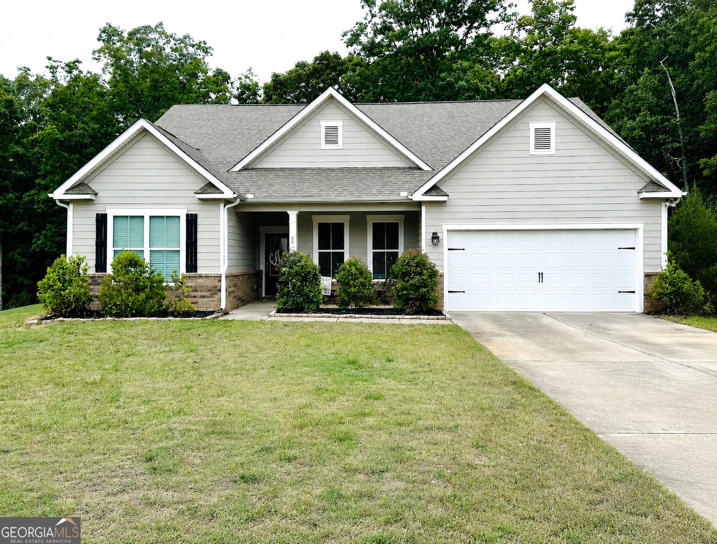 4 bedroom, 3 bathroom, 2,194 sq ft single family residence for sale at 20 Cope Court, Covington, GA 30016 — photo 1 of 37