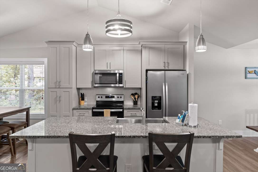 3 bedroom, 2 bathroom, 1,730 sq ft single family residence for sale at 287 Warlick Circle, Ellijay, GA 30540 — photo 8
