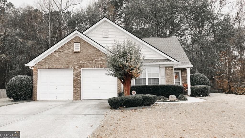 3 bedroom, 2 bathroom, 1,298 sq ft single family residence for rent at 1091 Pine Acre Drive, Sugar Hill, GA 30518 for $2,500 a month — photo 1 of 10