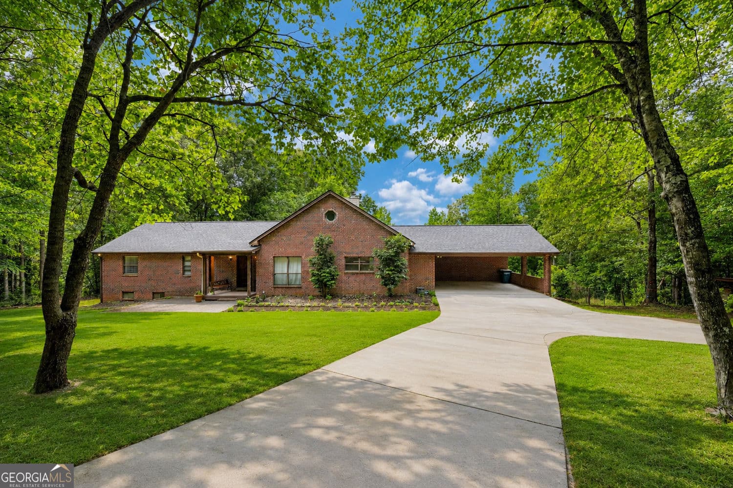 5 bedroom, 3 bathroom, 4,762 sq ft single family residence for sale at 8137 Jenkins Road, Winston, GA 30187