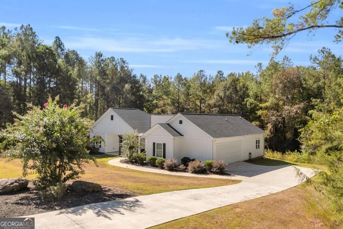 3 bedroom, 2 bathroom, 1,476 sq ft single family residence for sale at 118 Terrace Circle, Lexington, GA 30648 — photo 8