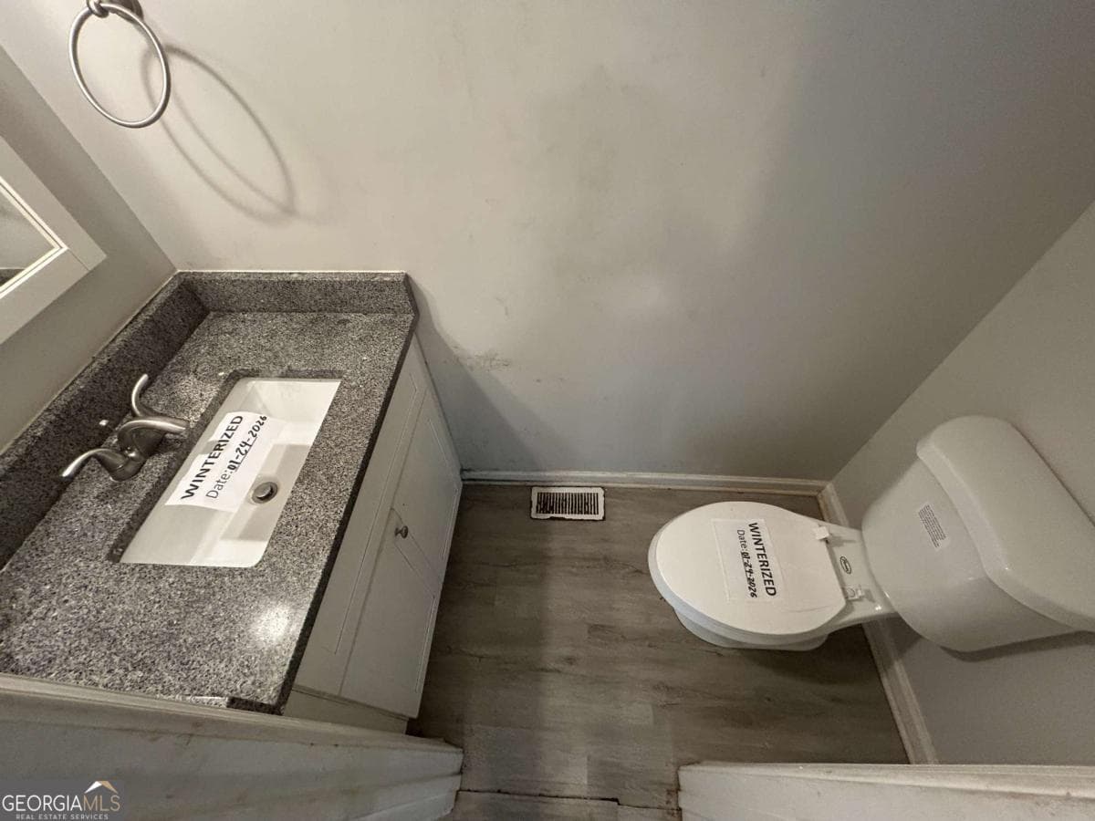 2 bedroom, 1.5 bathroom, 1,728 sq ft townhouse for sale at 2604 Campbellton Road 4C, Atlanta, GA 30311 — photo 7