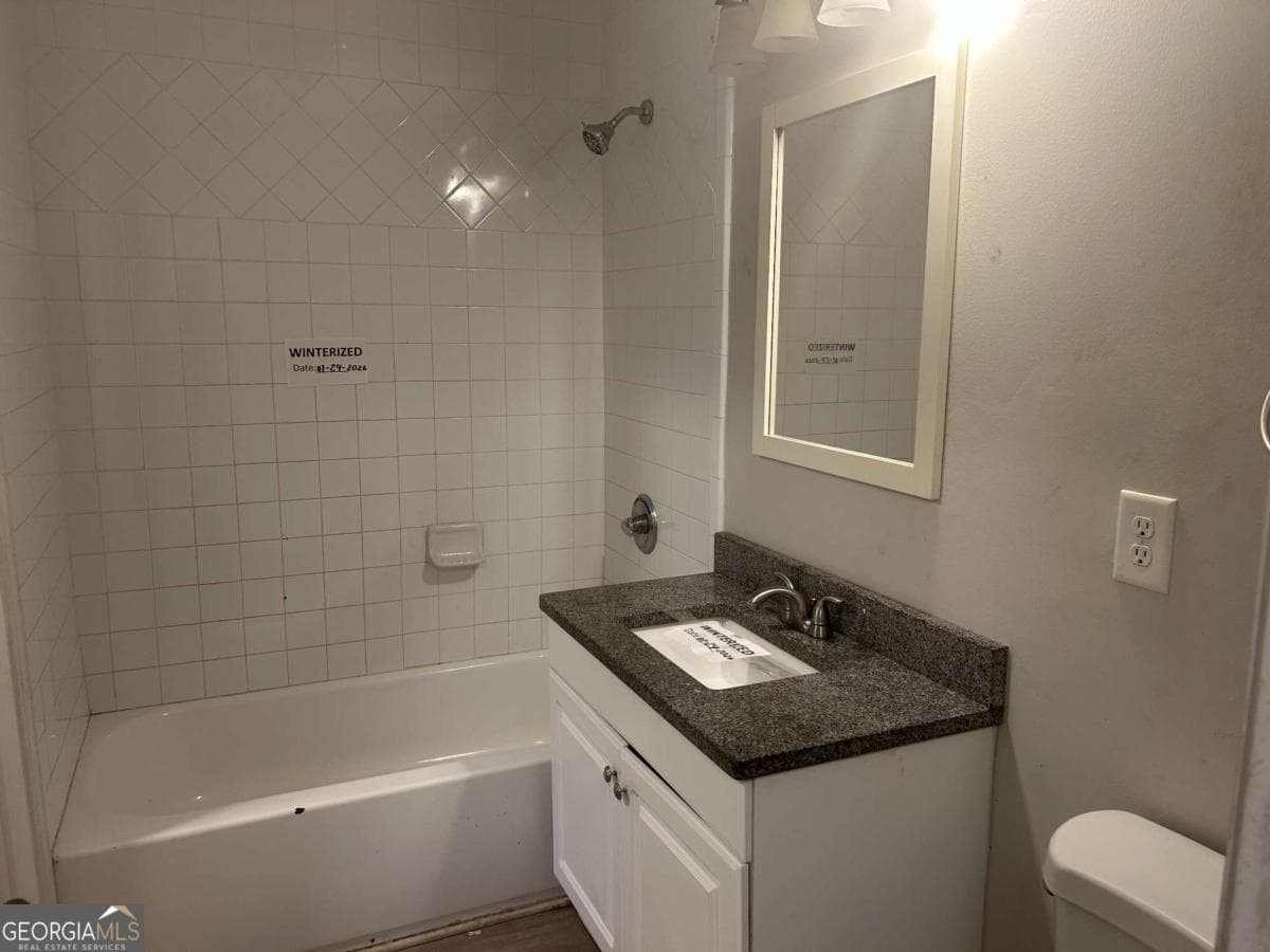 2 bedroom, 1.5 bathroom, 1,728 sq ft townhouse for sale at 2604 Campbellton Road 4C, Atlanta, GA 30311 — photo 10