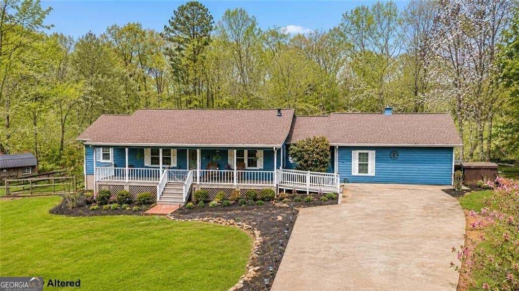 3 bedroom, 3 bathroom, 2,296 sq ft single family residence for sale at 1268 Riverbend Road, Demorest, GA 30535