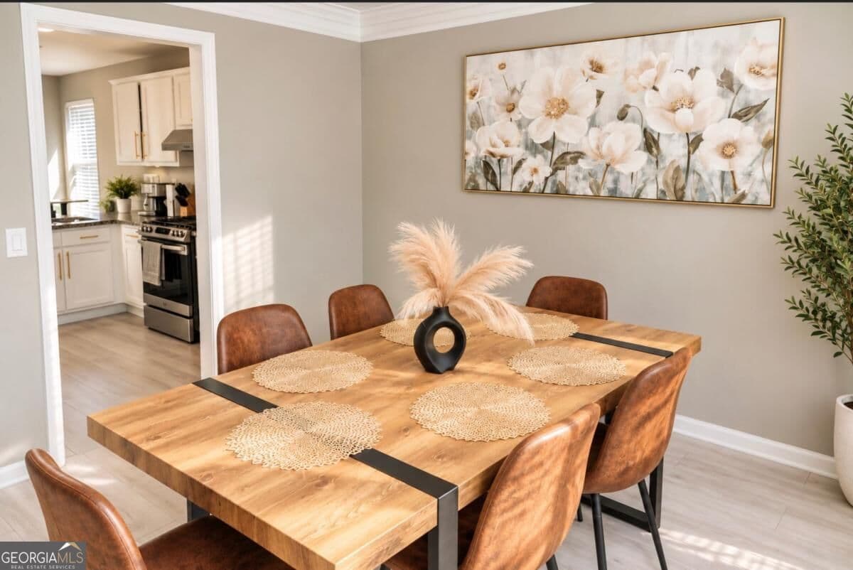 3 bedroom, 2.5 bathroom single family residence for rent at 4974 Windsor Downs Drive, Decatur, GA 30035 for $2,500 a month — photo 3