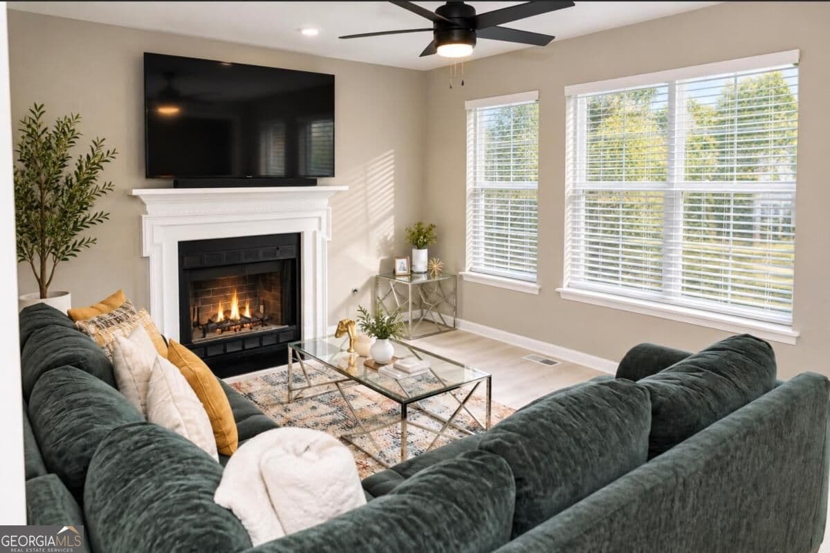 3 bedroom, 2.5 bathroom single family residence for rent at 4974 Windsor Downs Drive, Decatur, GA 30035 for $2,500 a month — photo 4