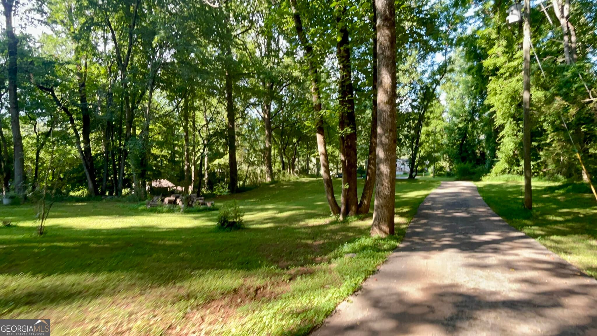 4 bedroom, 3 bathroom, 2,878 sq ft single family residence for sale at 73 Arthur Anderson Road, Dahlonega, GA 30533 — photo 2