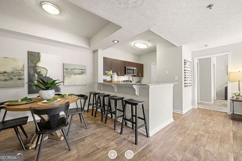 1 bedroom, 1 bathroom, 756 sq ft apartment for rent at 7150 W Peachtree Dunwoody Road 622, Atlanta, GA 30328 for $1,394 a month — photo 2