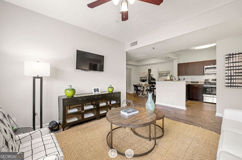 1 bedroom, 1 bathroom, 756 sq ft apartment for rent at 7150 W Peachtree Dunwoody Road 622, Atlanta, GA 30328 for $1,394 a month — photo 6