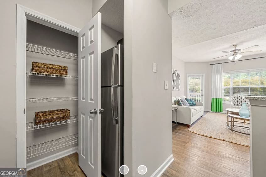 1 bedroom, 1 bathroom, 756 sq ft apartment for rent at 7150 W Peachtree Dunwoody Road 622, Atlanta, GA 30328 for $1,394 a month — photo 4