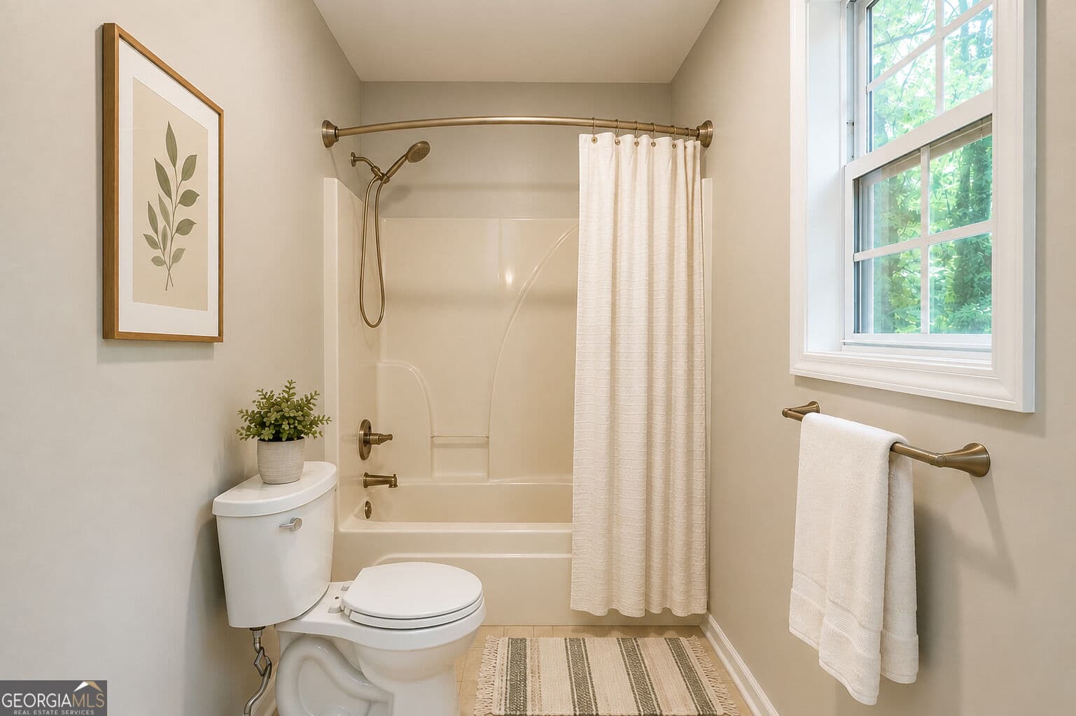 2 bedroom, 2 bathroom, 1,092 sq ft single family residence for sale at 2354 Airport Drive, Athens, GA 30605 — photo 8