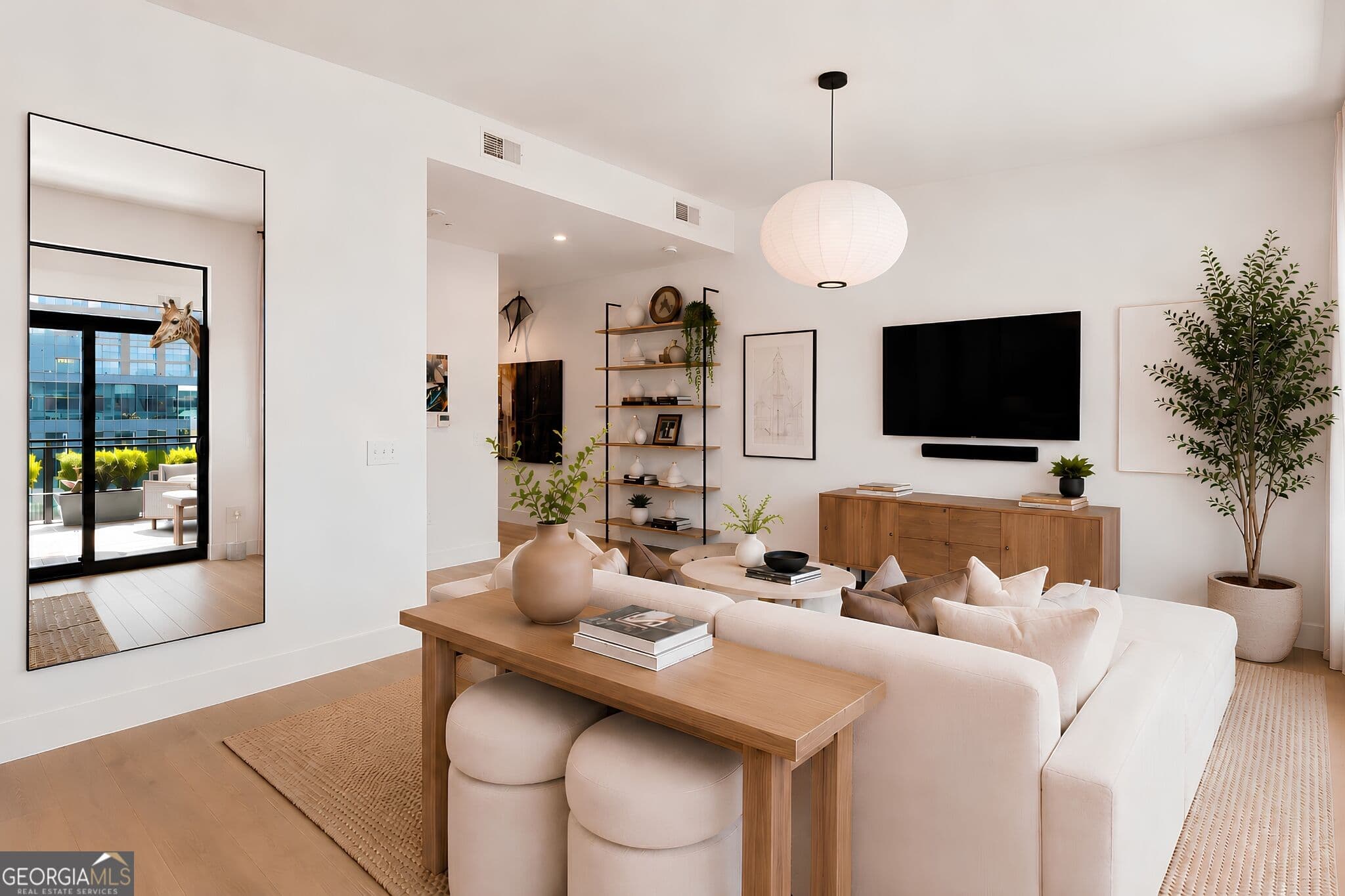 1 bedroom, 1 bathroom, 630 sq ft condominium for sale at 567 Ponce De Leon Avenue 421, Atlanta, GA 30308 — photo 7