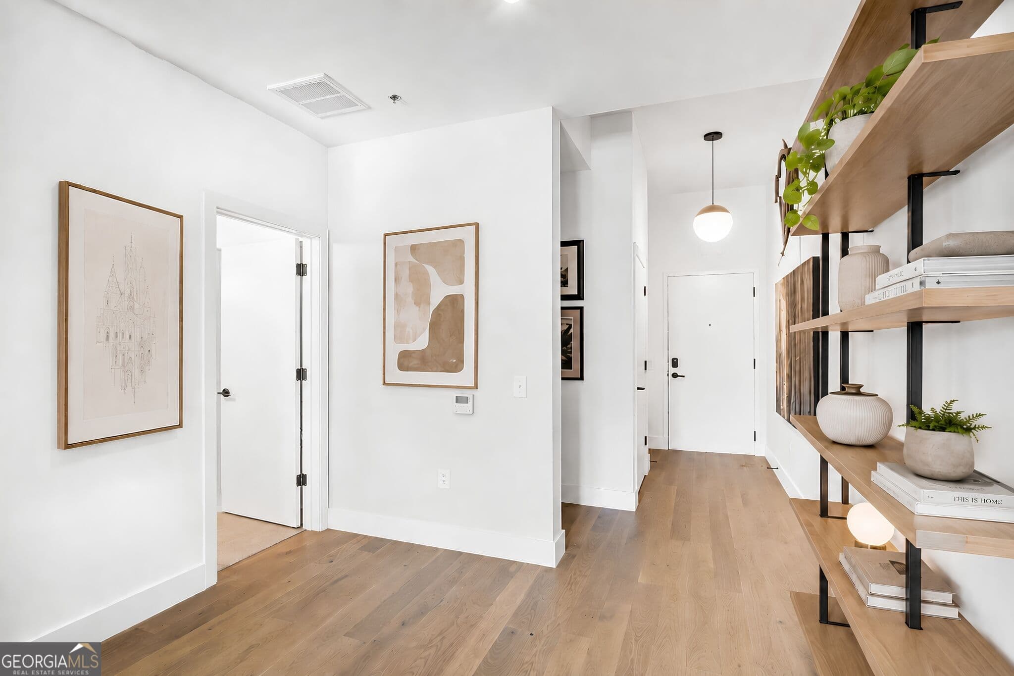 1 bedroom, 1 bathroom, 630 sq ft condominium for sale at 567 Ponce De Leon Avenue 421, Atlanta, GA 30308 — photo 9