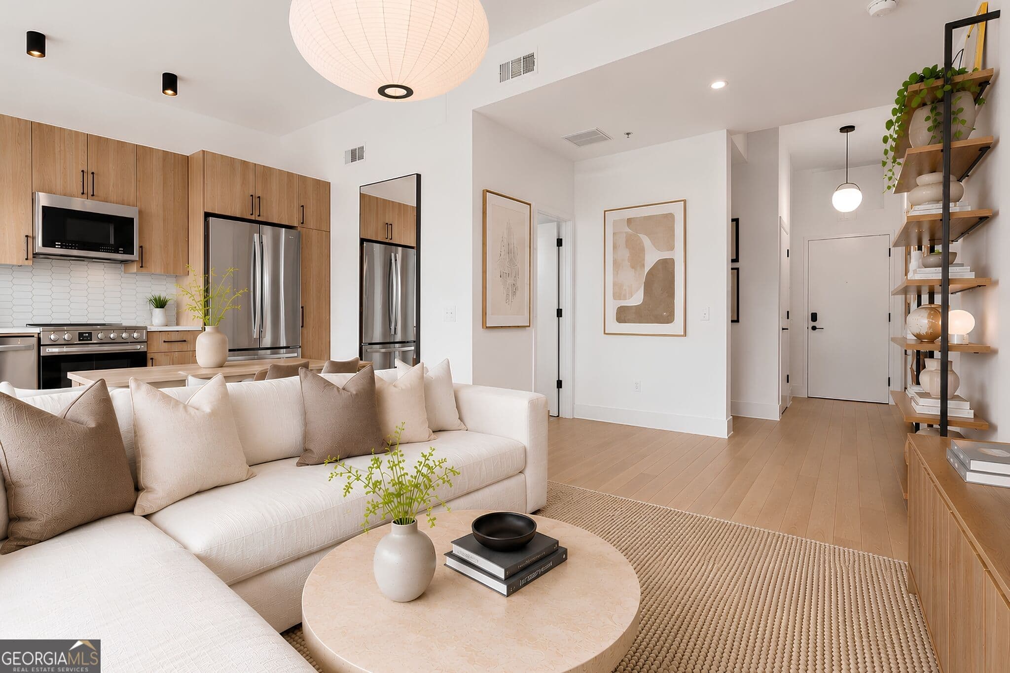 1 bedroom, 1 bathroom, 630 sq ft condominium for sale at 567 Ponce De Leon Avenue 421, Atlanta, GA 30308 — photo 8