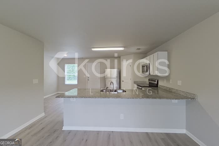 4 bedroom, 3 bathroom, 1,811 sq ft single family residence for rent at 207 Hawthorn Trail, Macon, GA 31210 for $2,025 a month — photo 5