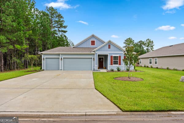 3 bedroom, 2 bathroom, 1,988 sq ft single family residence for sale at 137 Breakwater Loop, Kingsland, GA 31548 — photo 2