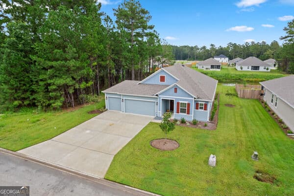 3 bedroom, 2 bathroom, 1,988 sq ft single family residence for sale at 137 Breakwater Loop, Kingsland, GA 31548 — photo 6