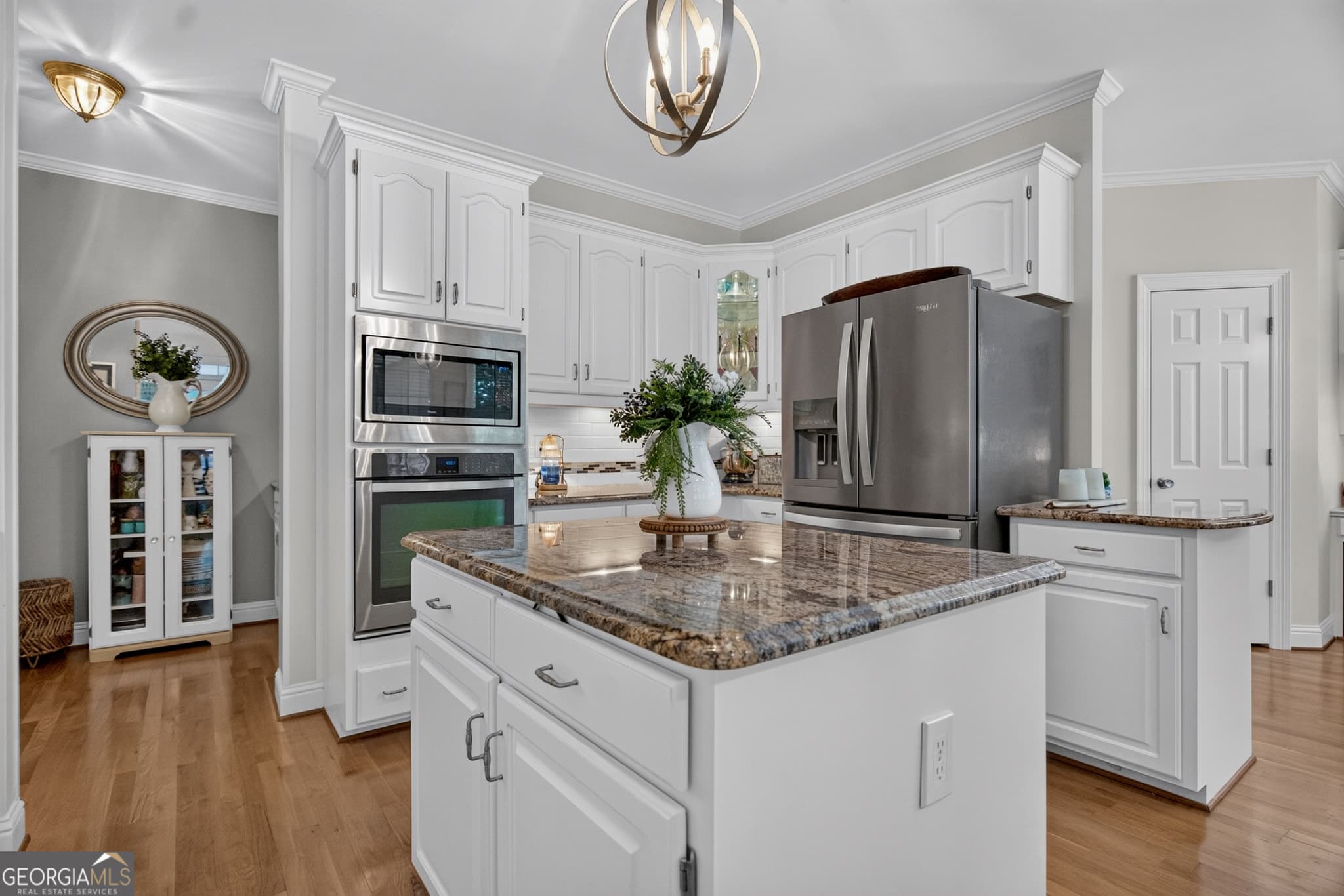 5 bedroom, 4.5 bathroom, 4,518 sq ft single family residence for sale at 1026 Riverside Drive, Lagrange, GA 30240 — photo 6