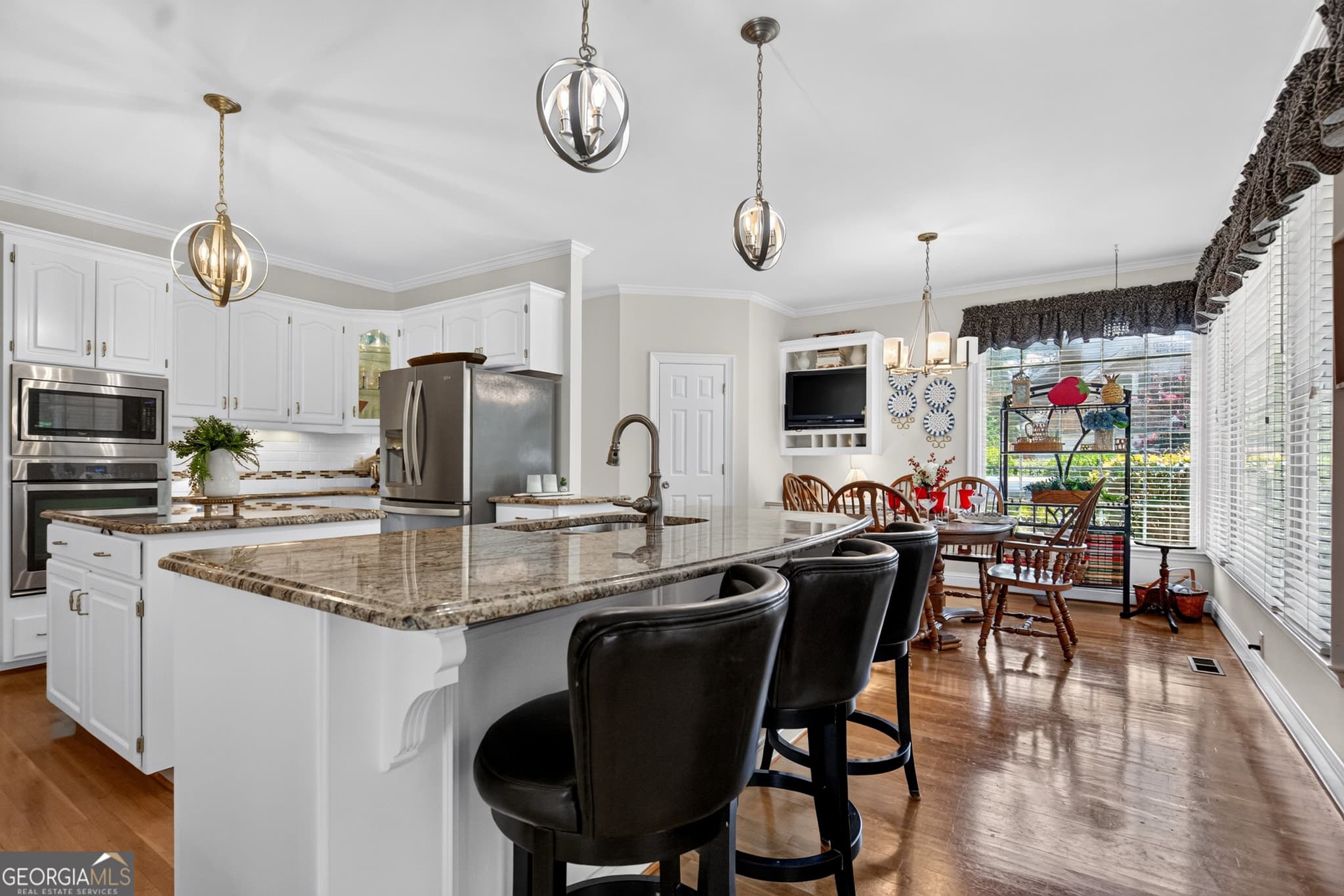 5 bedroom, 4.5 bathroom, 4,518 sq ft single family residence for sale at 1026 Riverside Drive, Lagrange, GA 30240 — photo 7