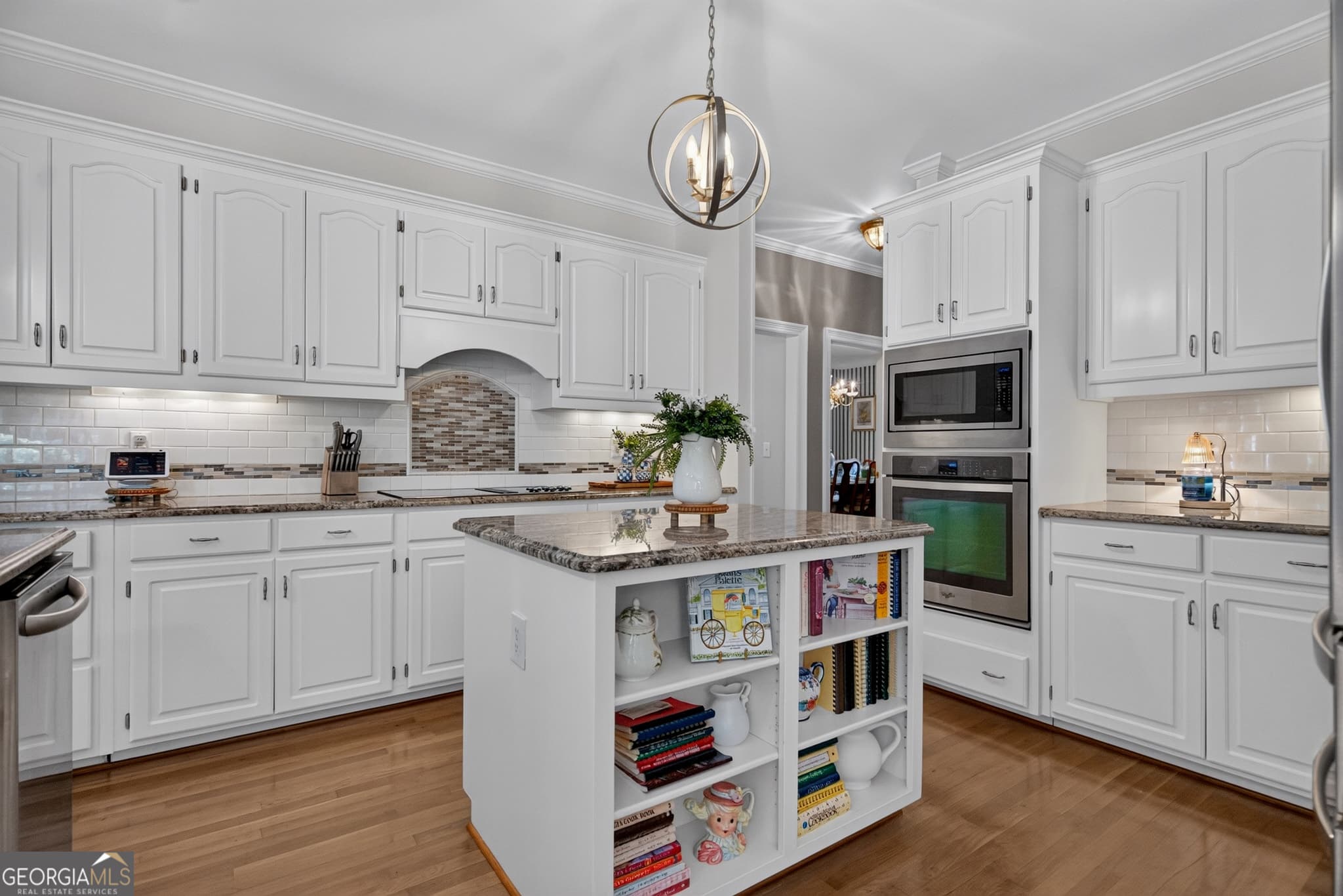 5 bedroom, 4.5 bathroom, 4,518 sq ft single family residence for sale at 1026 Riverside Drive, Lagrange, GA 30240 — photo 9