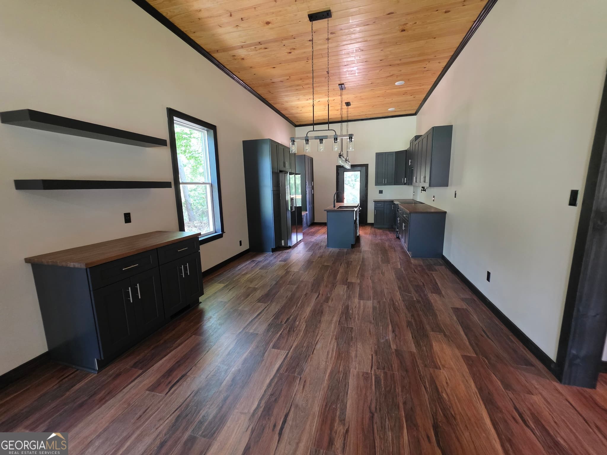 3 bedroom, 2 bathroom, 1,800 sq ft single family residence for sale at 3256 Thomson Hwy, Lincolnton, GA 30817 — photo 6