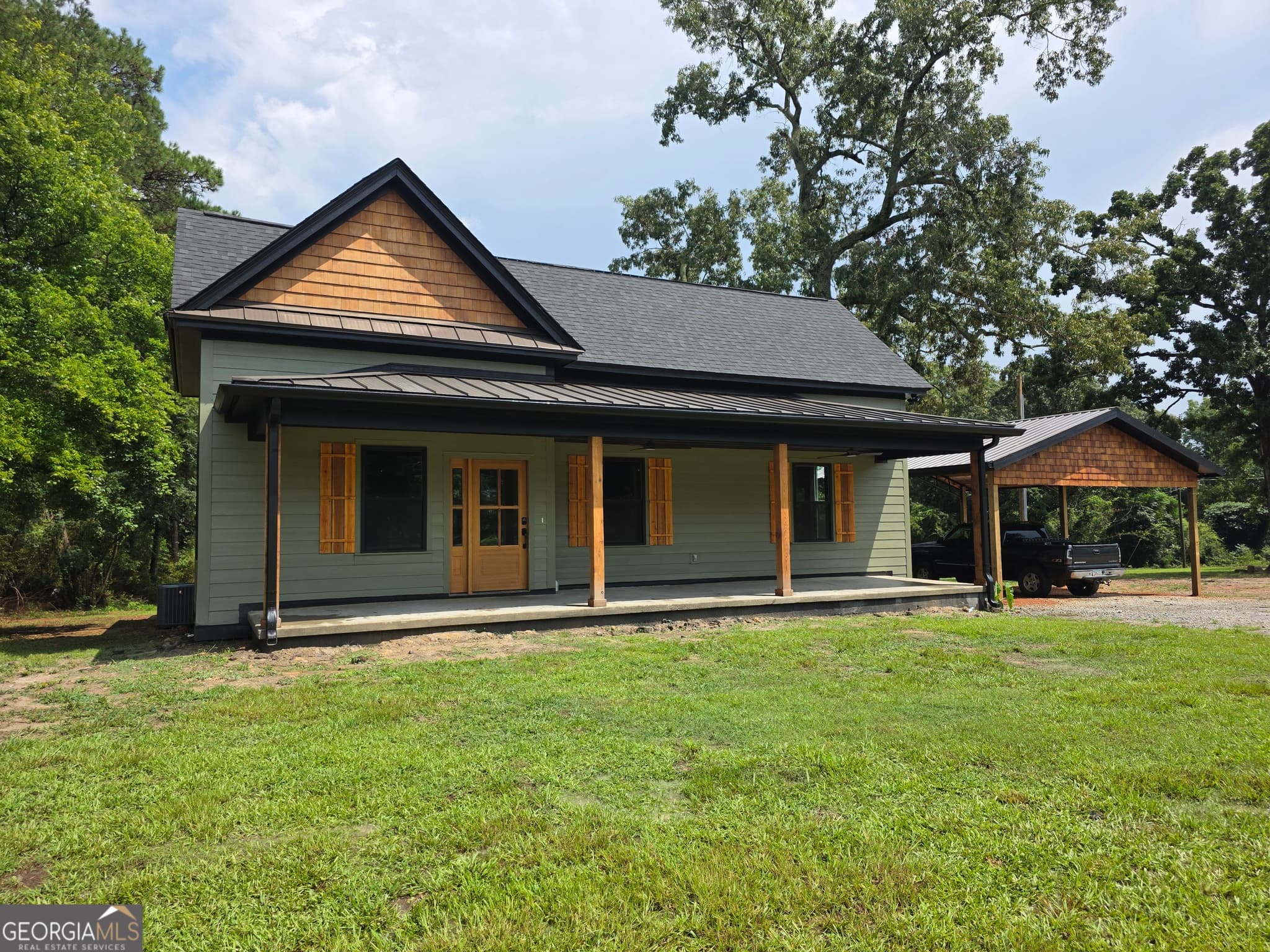 3 bedroom, 2 bathroom, 1,800 sq ft single family residence for sale at 3256 Thomson Hwy, Lincolnton, GA 30817