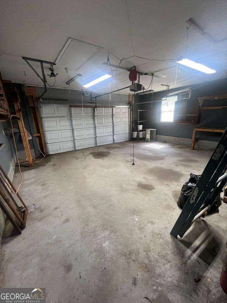 2 bedroom, 2 bathroom, 1,288 sq ft single family residence for sale at 456 W Hwy 37, Lakeland, GA 31635 — photo 7