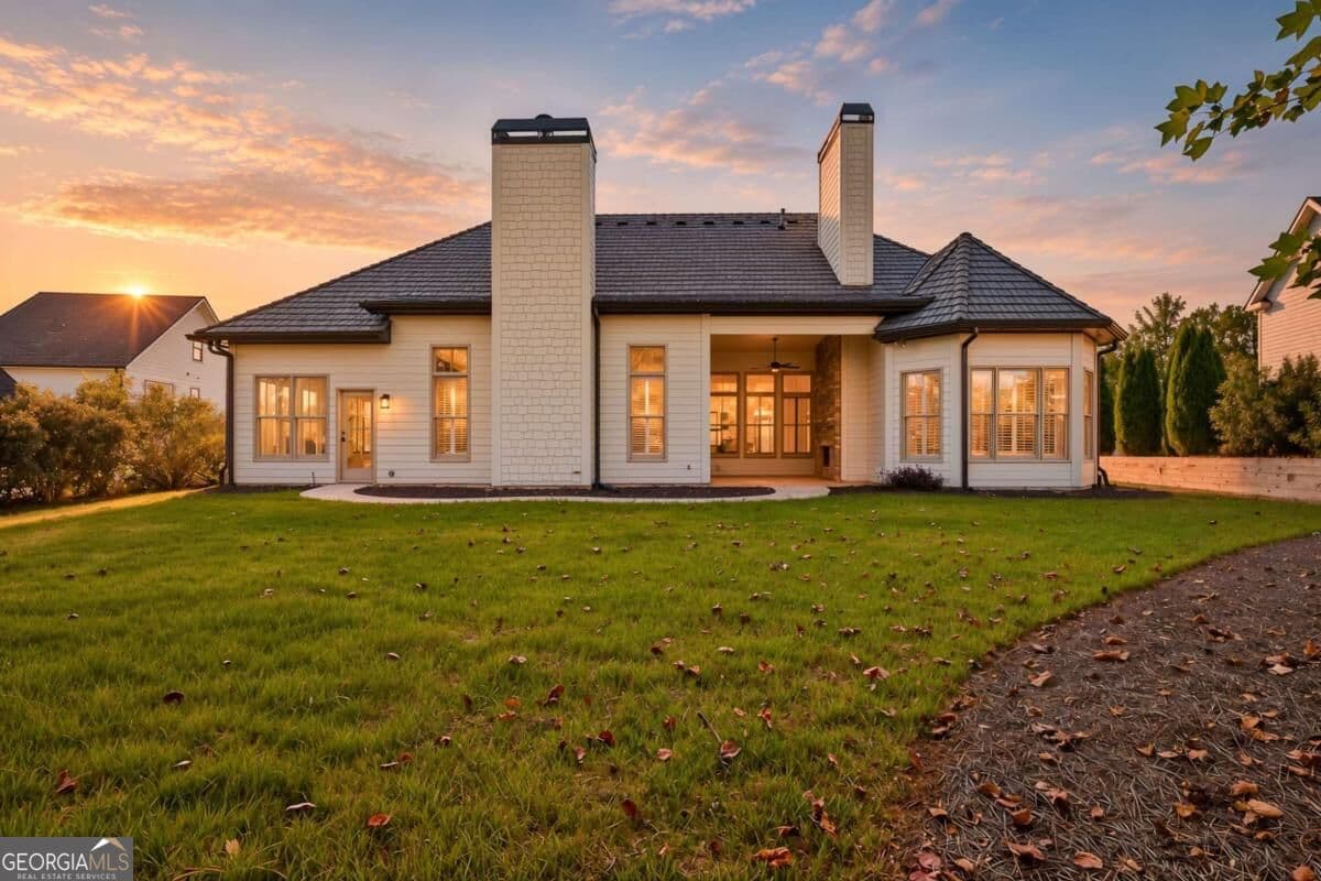 3 bedroom, 2.5 bathroom, 2,821 sq ft single family residence for sale at 8 Fieldstone Court, Dawsonville, GA 30534 — photo 3