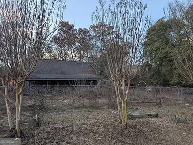 2 bedroom, 1.5 bathroom, 1,736 sq ft cabin,single family residence for sale at 305 Cottonton Road, Pittsview, AL 36871 — photo 2