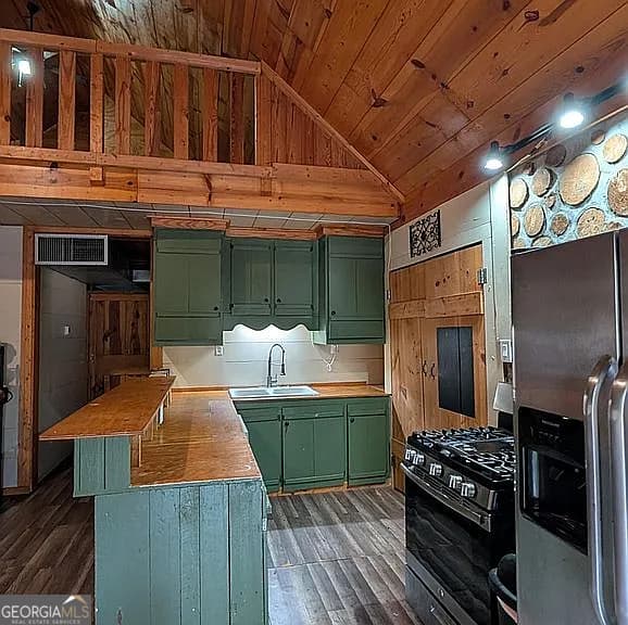 2 bedroom, 1.5 bathroom, 1,736 sq ft cabin,single family residence for sale at 305 Cottonton Road, Pittsview, AL 36871 — photo 6