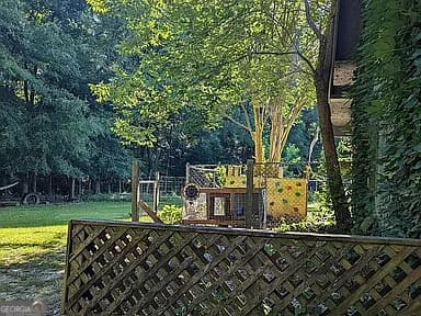 2 bedroom, 1.5 bathroom, 1,736 sq ft cabin,single family residence for sale at 305 Cottonton Road, Pittsview, AL 36871 — photo 4