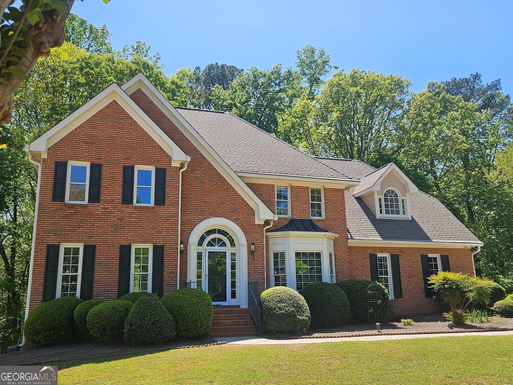 5 bedroom, 4.5 bathroom, 4,083 sq ft single family residence sold at 610 Brington Close, Johns Creek, GA 30022