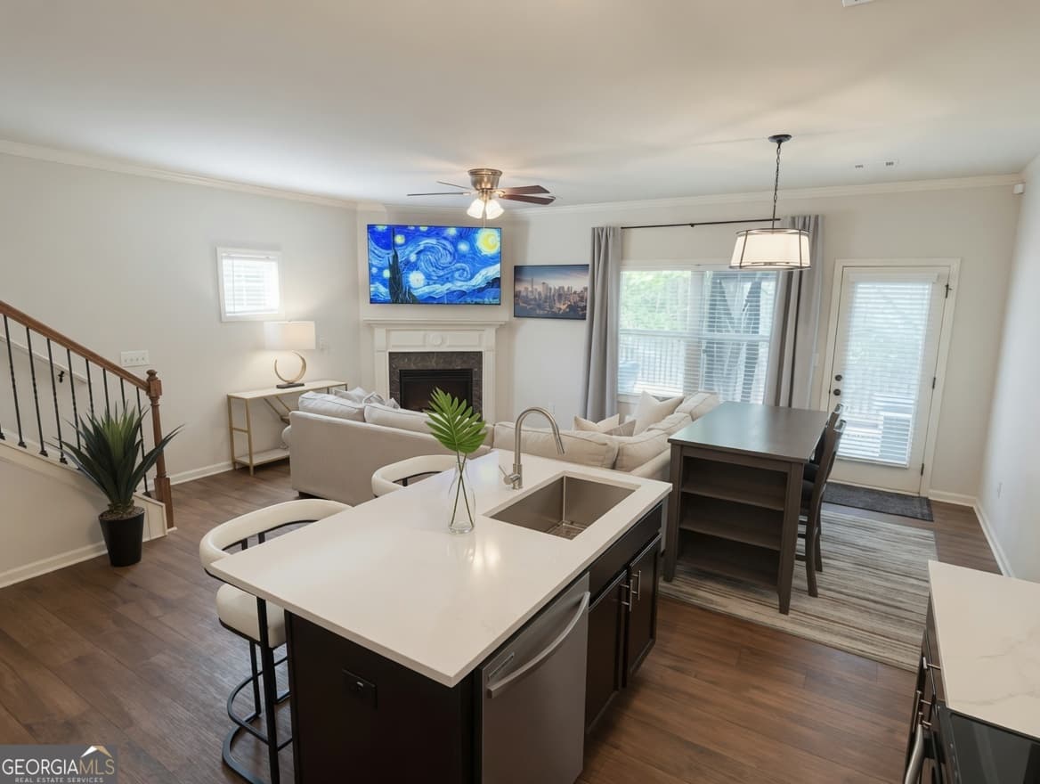 3 bedroom, 2.5 bathroom, 1,556 sq ft townhouse for sale at 5321 Timber Hills Drive, Oakwood, GA 30566 — photo 6