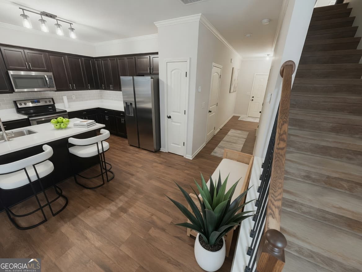 3 bedroom, 2.5 bathroom, 1,556 sq ft townhouse for sale at 5321 Timber Hills Drive, Oakwood, GA 30566 — photo 5
