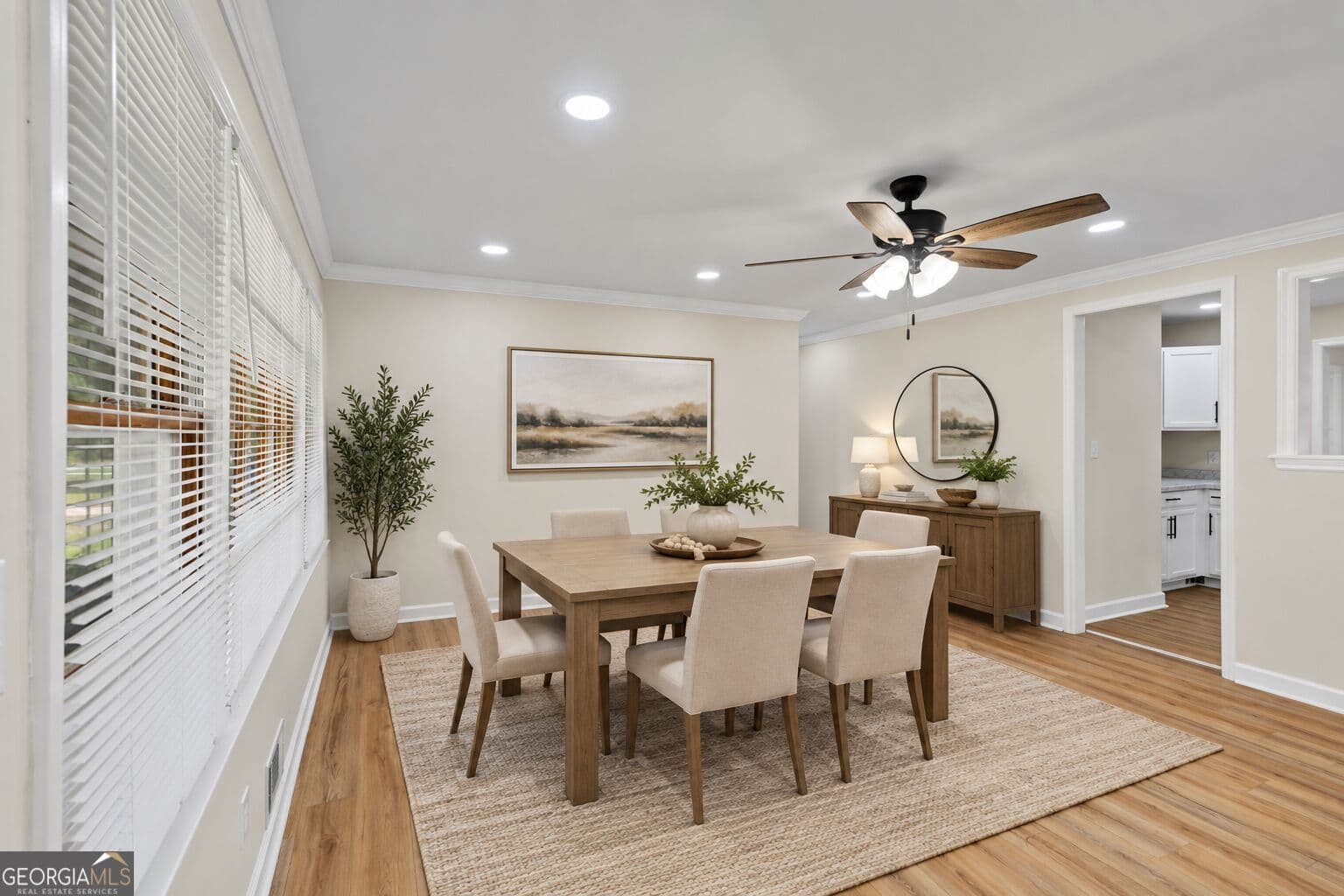 3 bedroom, 2 bathroom, 1,734 sq ft single family residence under contract at 2154 Silverdale Road, Augusta, GA 30906 — photo 4