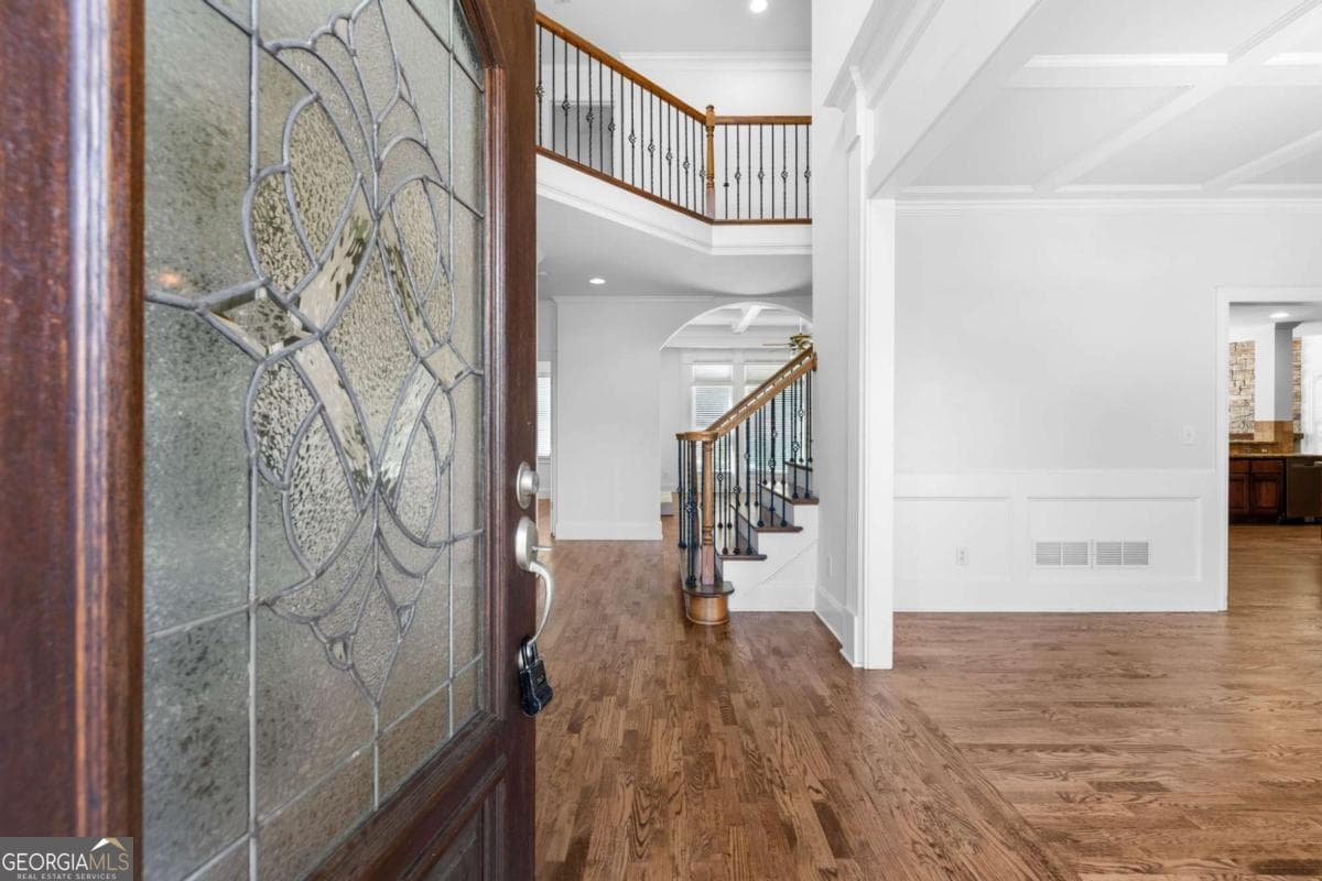 5 bedroom, 4 bathroom, 4,118 sq ft single family residence for rent at 1475 Boomer Circle, Suwanee, GA 30024 for $4,750 a month — photo 8