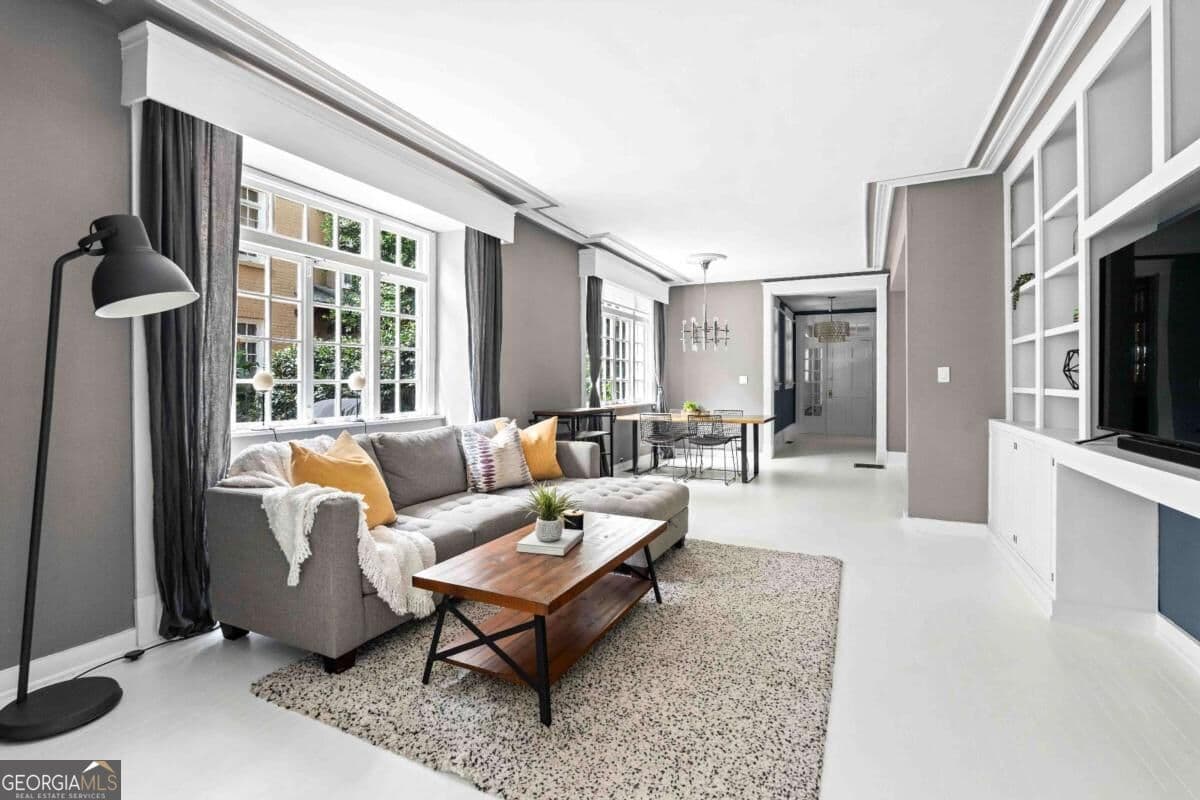 2 bedroom, 2 bathroom condominium for sale at 754 Juniper Street 2, Atlanta, GA 30308 — photo 2