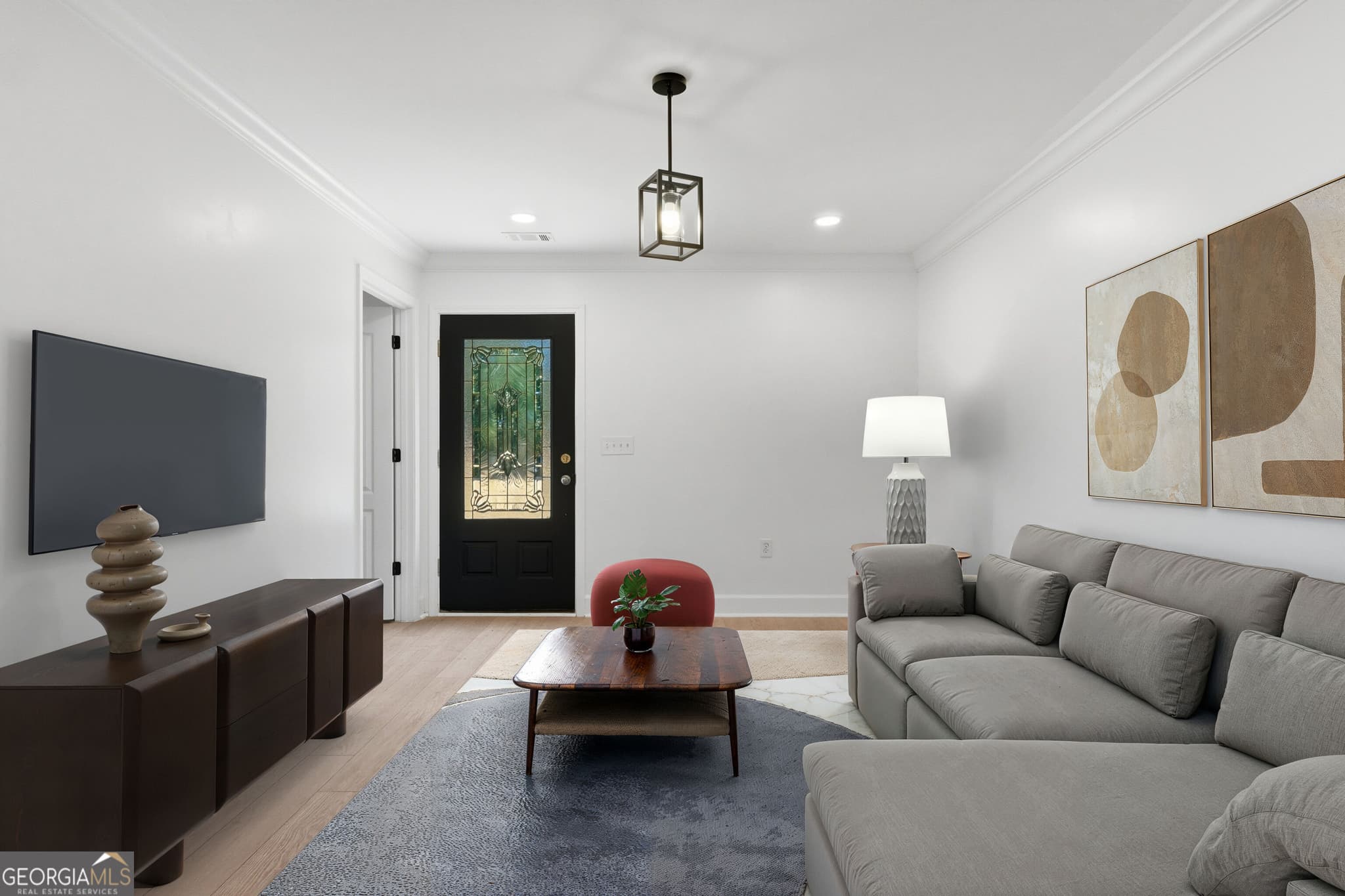 5 bedroom, 4.5 bathroom, 1,612 sq ft single family residence for sale at 7516 Conyers Street, Lithonia, GA 30058 — photo 2