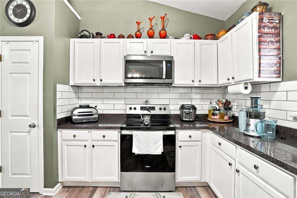 4 bedroom, 3 bathroom, 1,656 sq ft single family residence for sale at 42 Highlander Trail, Rome, GA 30165 — photo 6