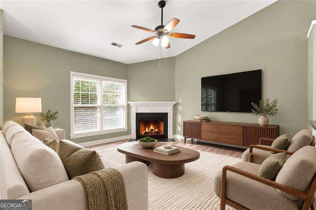 4 bedroom, 3 bathroom, 1,656 sq ft single family residence for sale at 42 Highlander Trail, Rome, GA 30165 — photo 3