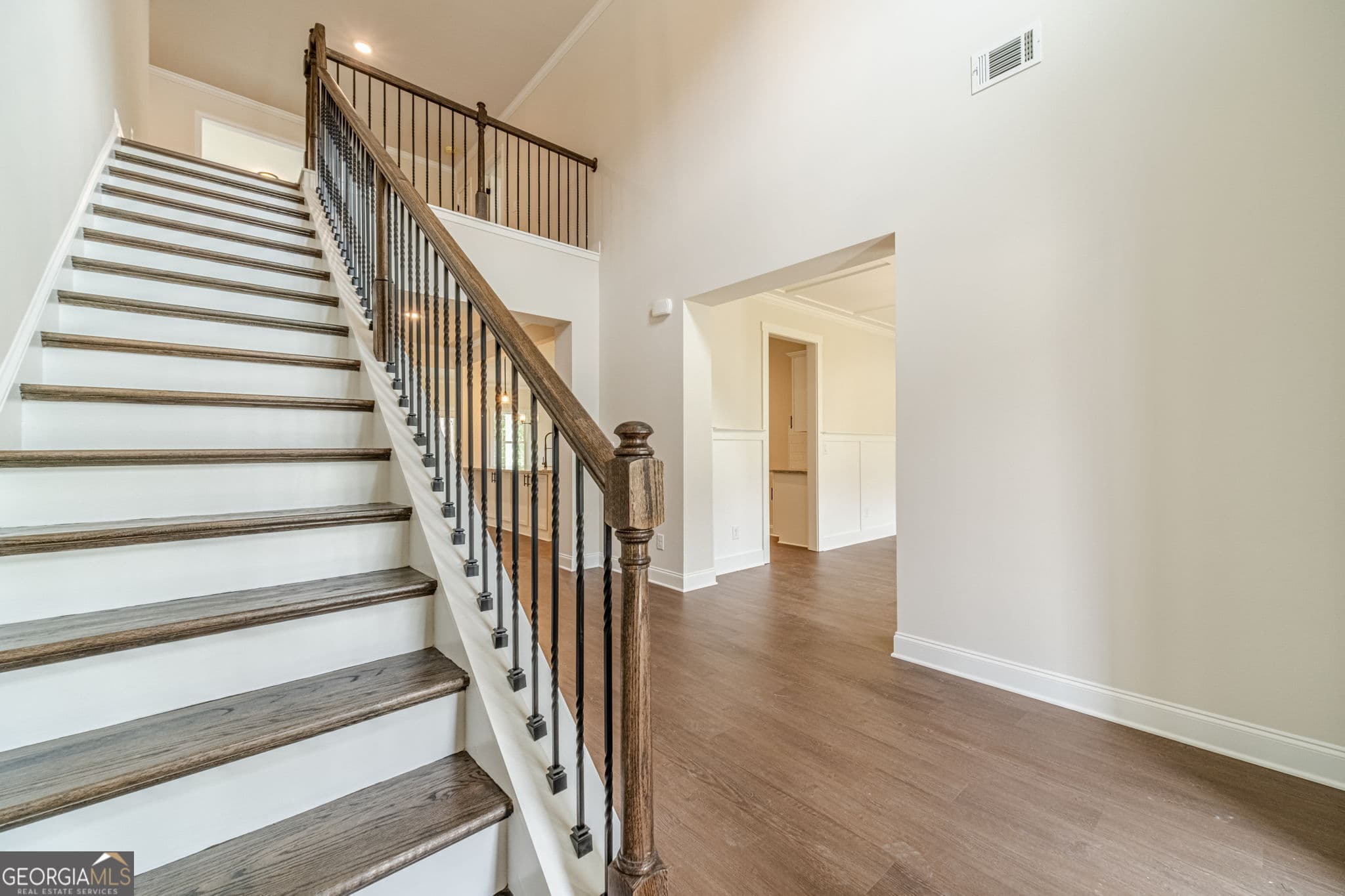 4 bedroom, 8 bathroom, 2,925 sq ft single family residence for sale at 257 Pinewood, Covington, GA 30014 — photo 5