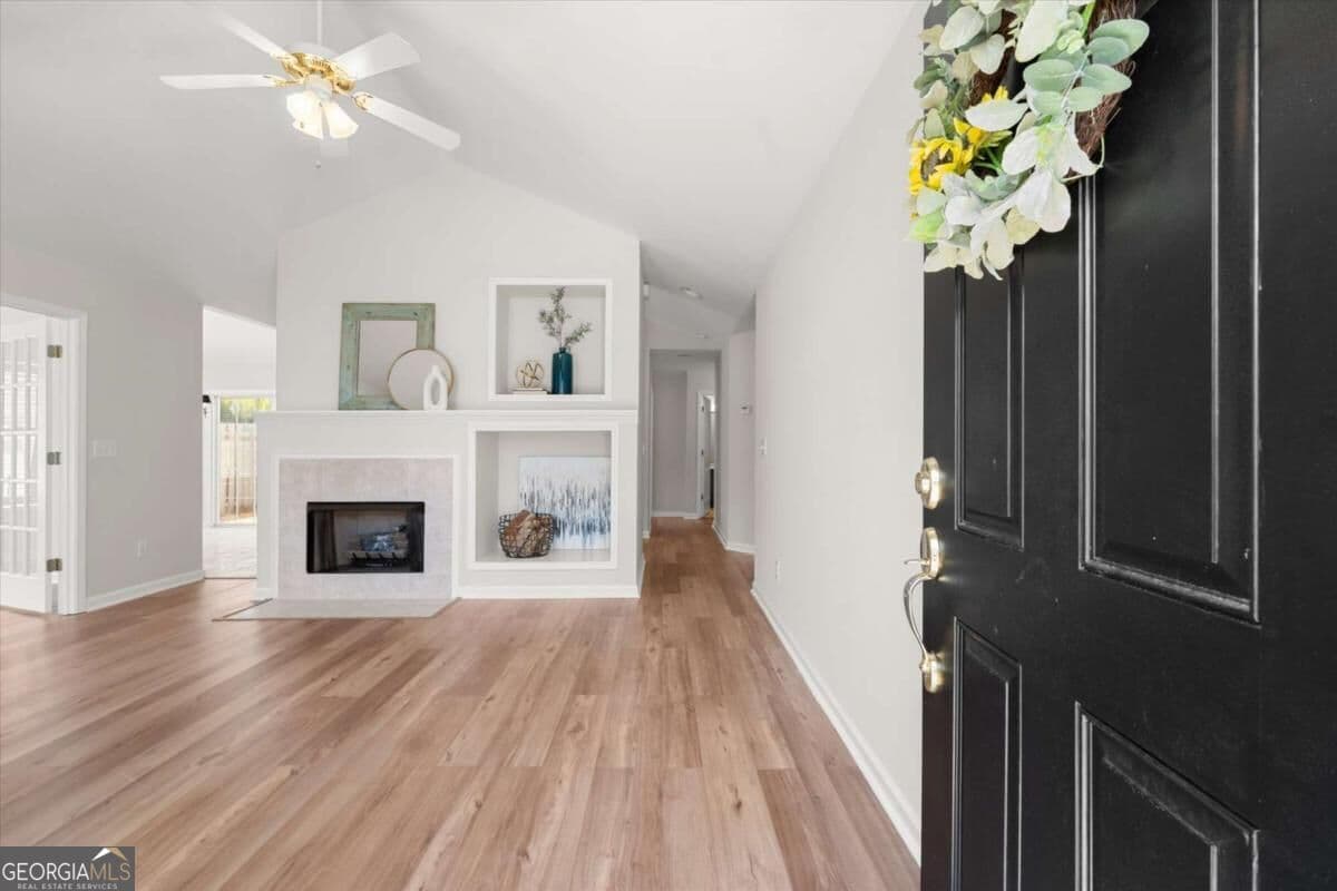2 bedroom, 2 bathroom, 1,488 sq ft condominium for sale at 205 Somerton Place, Cumming, GA 30040 — photo 6