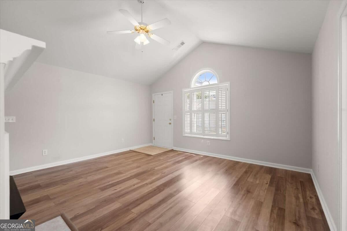 2 bedroom, 2 bathroom, 1,488 sq ft condominium for sale at 205 Somerton Place, Cumming, GA 30040 — photo 9