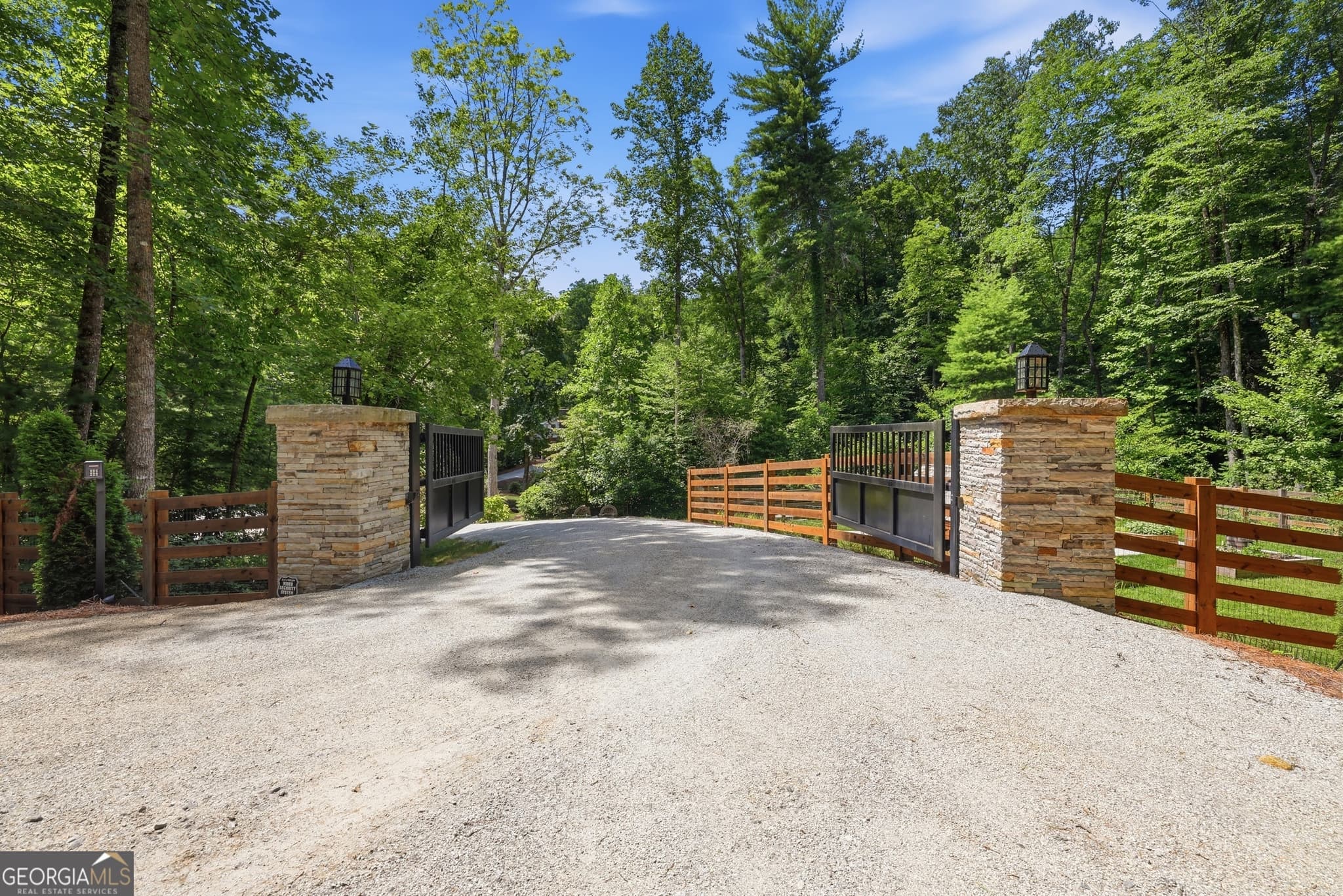 3 bedroom, 2 bathroom, 1,686 sq ft cabin,single family residence for sale at 383 Bull Frog Lane, Clayton, GA 30525