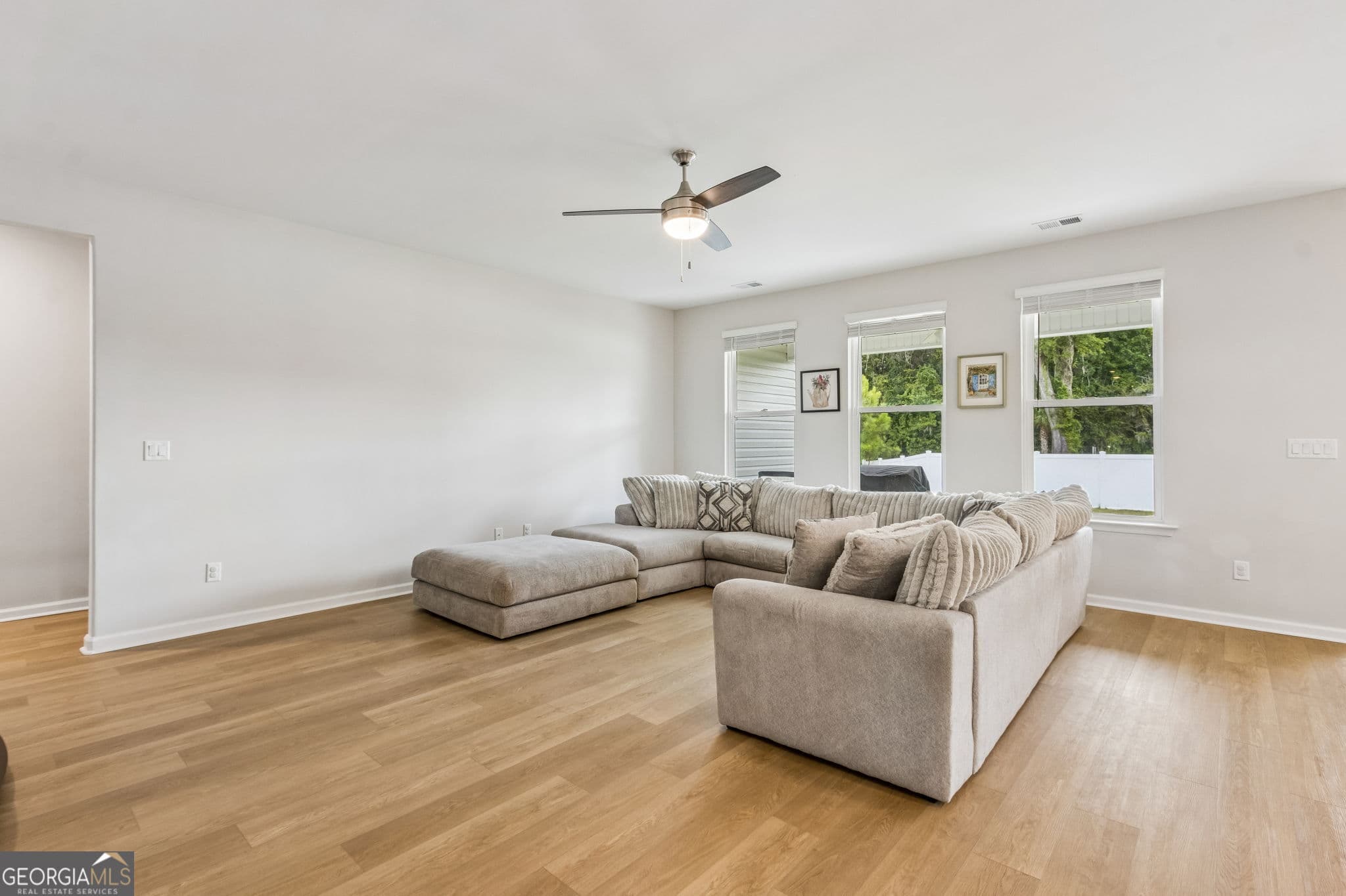 4 bedroom, 2.5 bathroom, 3,261 sq ft single family residence for sale at 111 Pioneer Way, Kingsland, GA 31548 — photo 4
